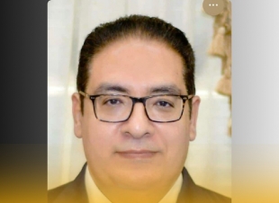 كلية الإعلام تشكر رئيس جامعة القاهرة